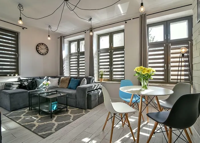 Old Town Ltc - Starowka Panienska Apartman *